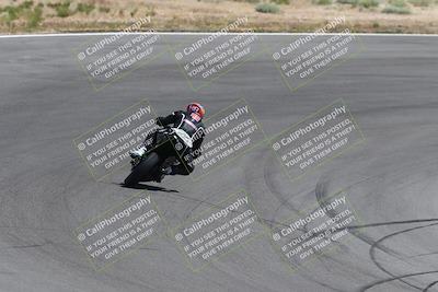 media/Apr-20-2025-AHRMA (Sun) [[393a79c373]]/Race/Group 8/Turn 4b/